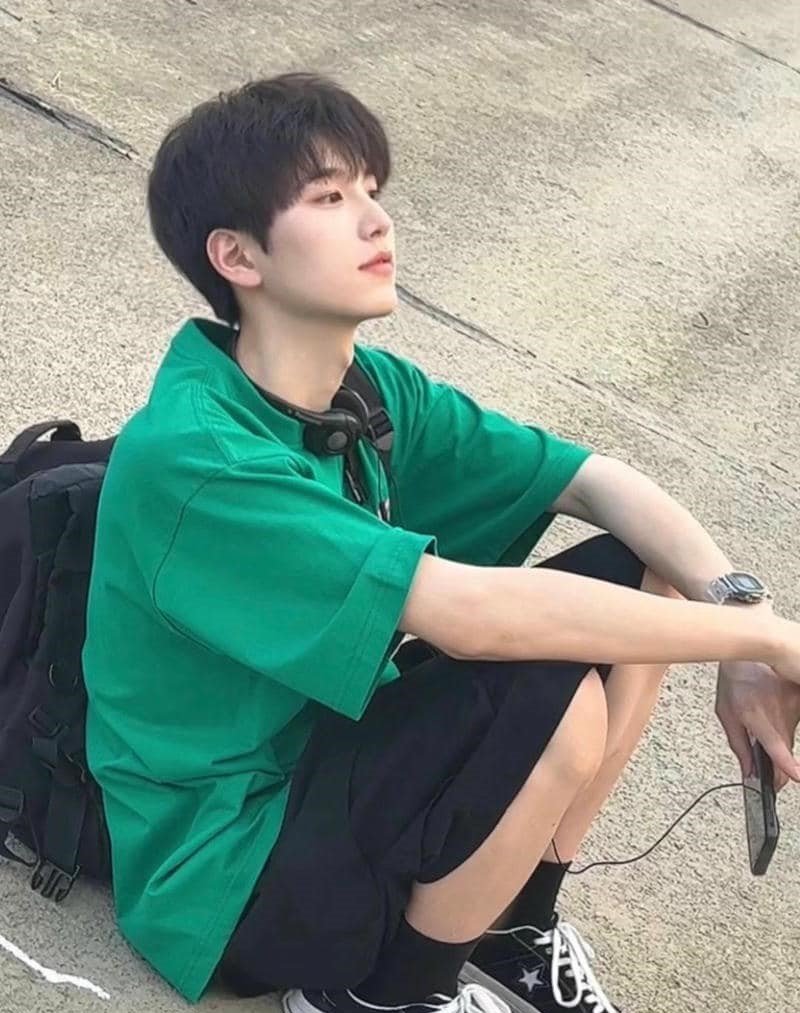 ảnh trai đẹp 14 tuổi selfie