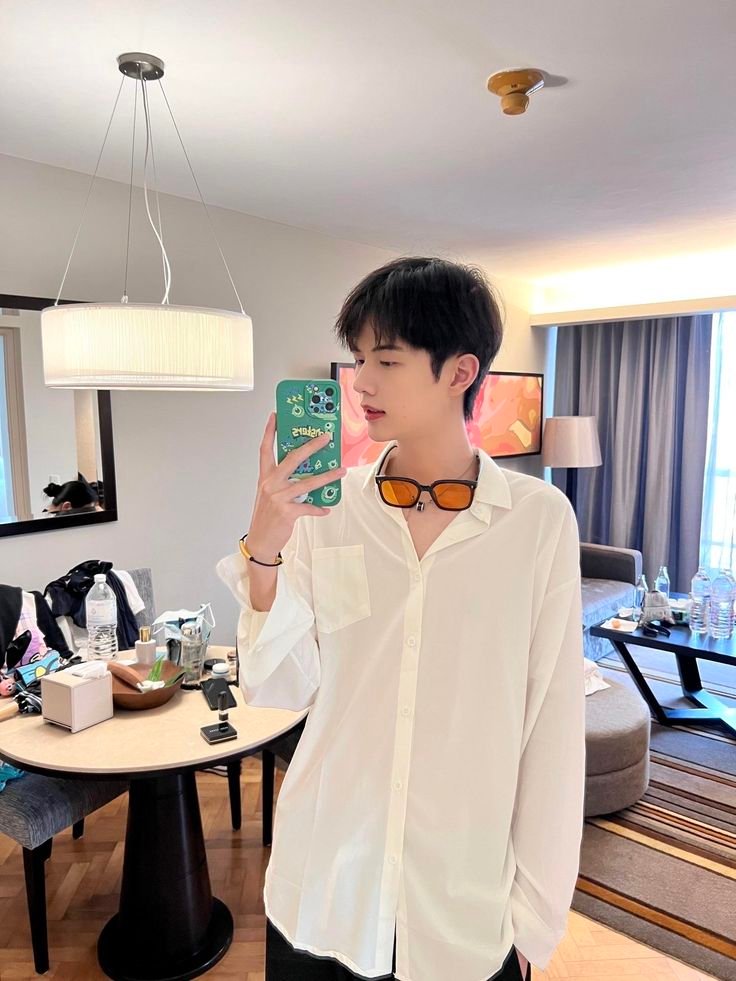 trai đẹp douyin style hiện đại