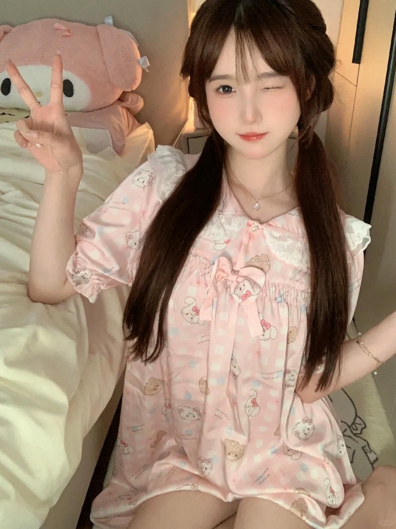 hình gái xinh mặc đồ ngủ cực cute