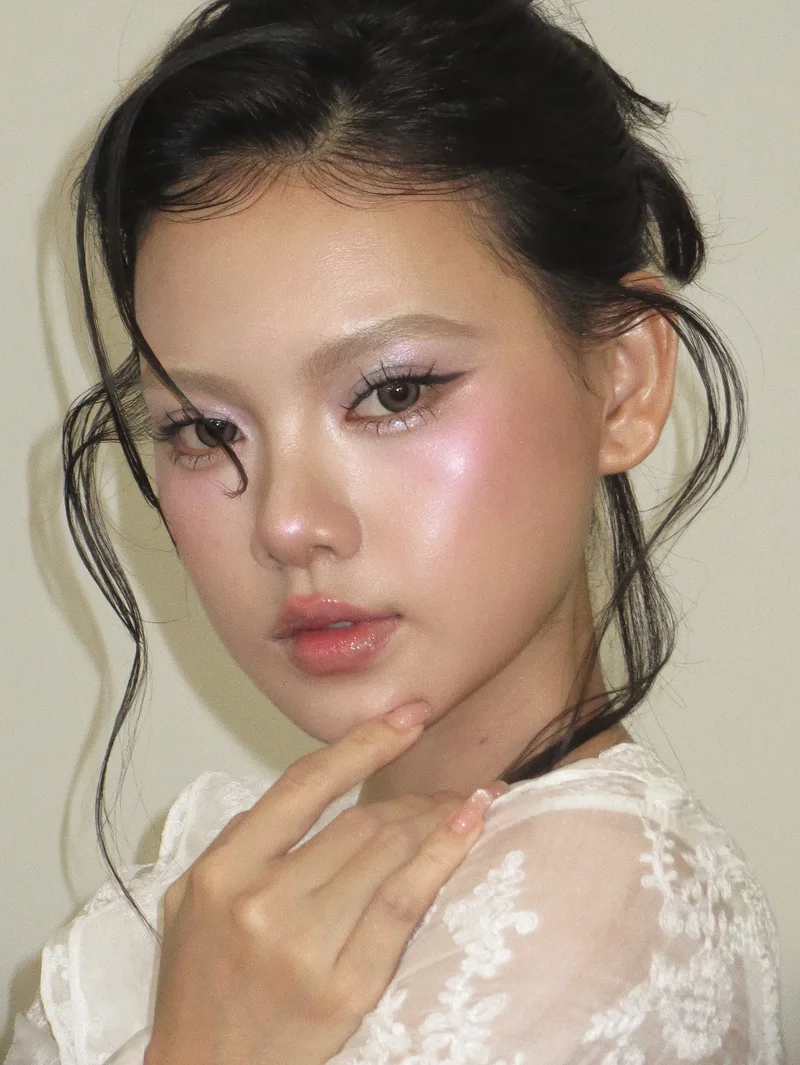 ảnh gái trắng tinh