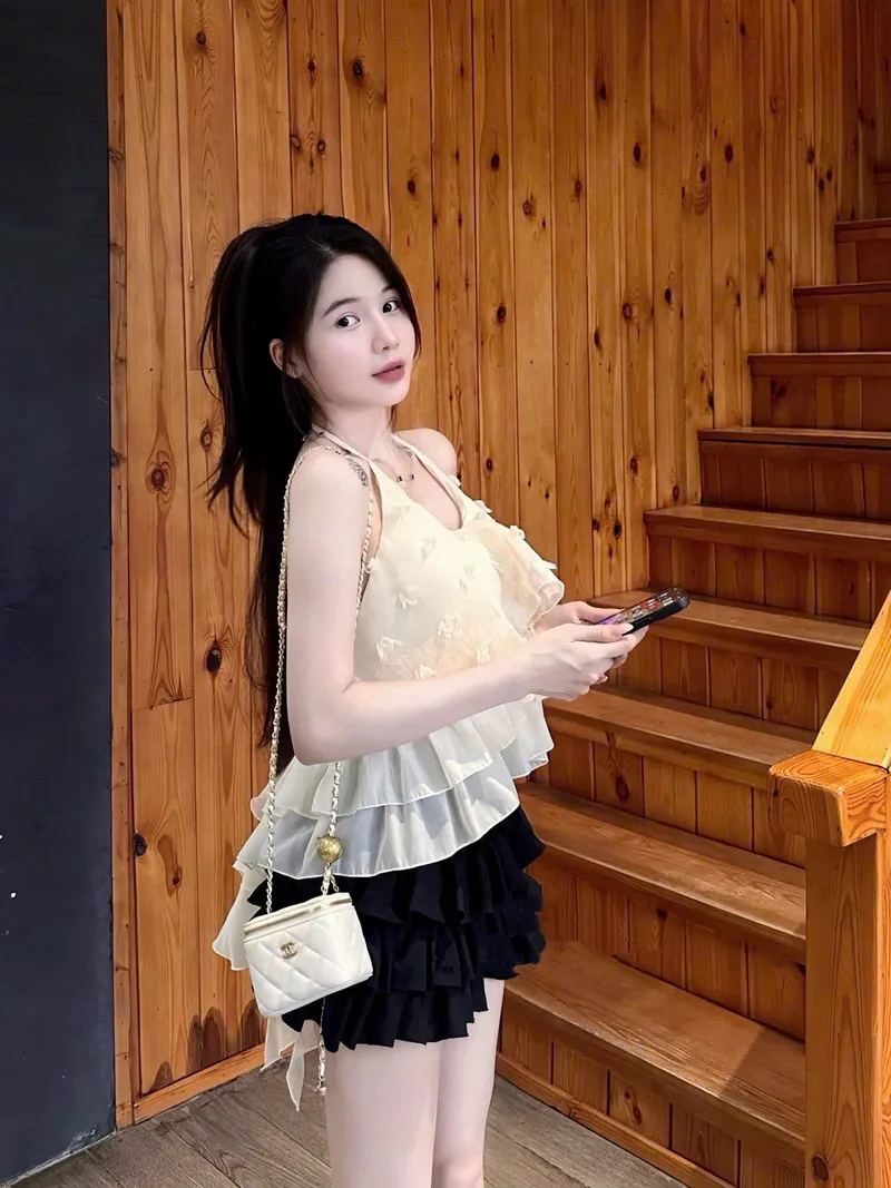 ảnh gái xinh công sở mới