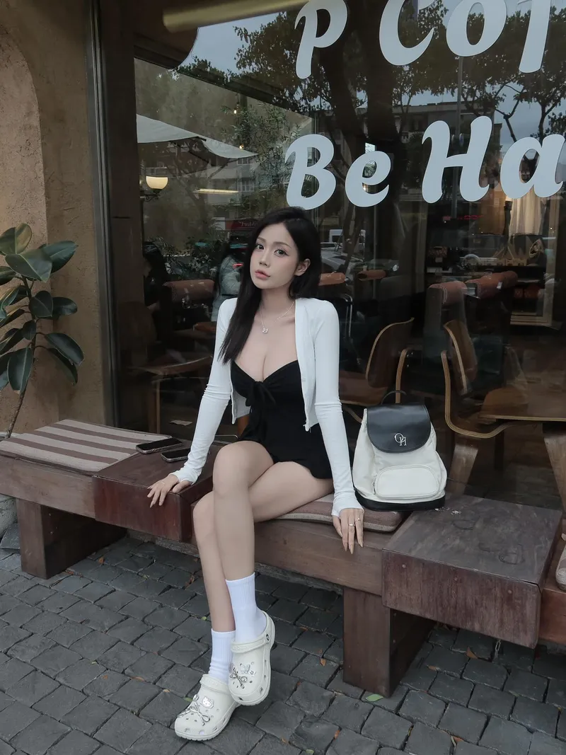 ảnh gái xinh dáng chuẩn cute