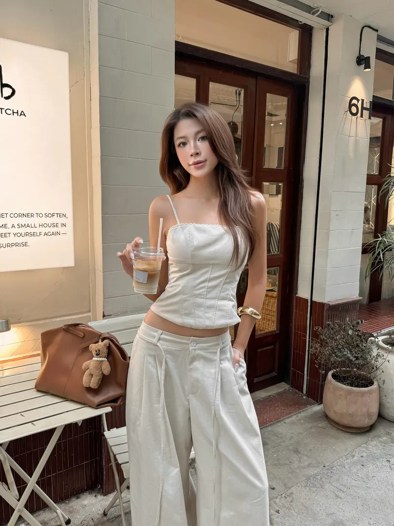 ảnh gái xinh dáng chuẩn tóc dài