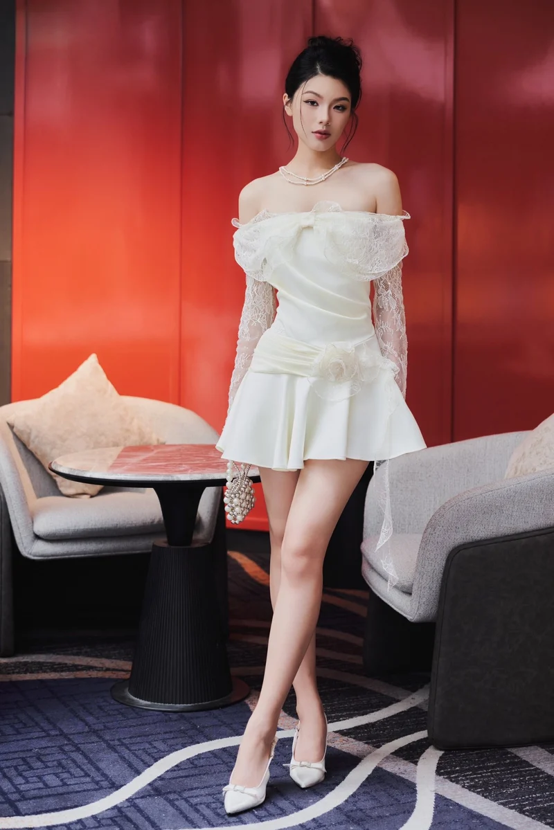 ảnh gái xinh mặc váy trắng hd