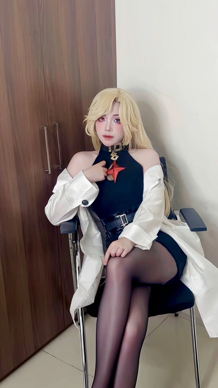 gái đẹp cosplay liên quân