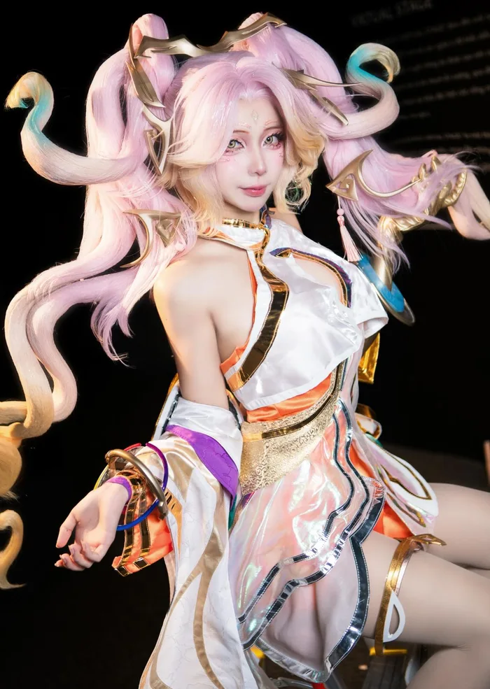 gái xinh cosplay liên quân mobile ngon