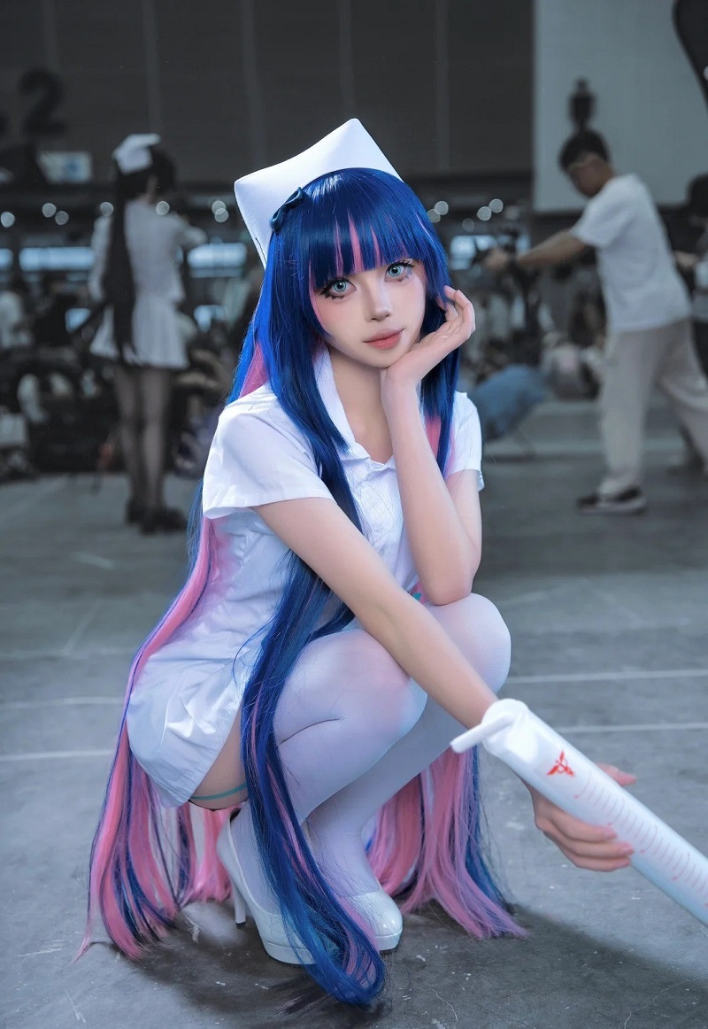 gái xinh cosplay y tá siêu đẹp