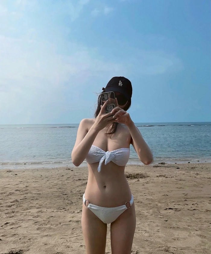 gái xinh mặc bikini che mặt full hd siêu đẹp