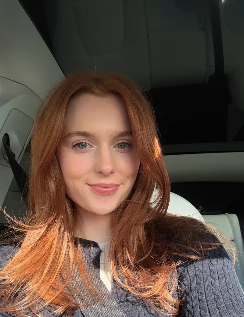 gái xinh mỹ da màu