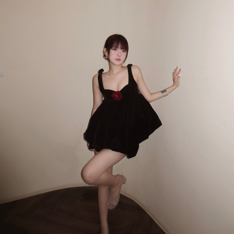 gái xinh tạo dáng