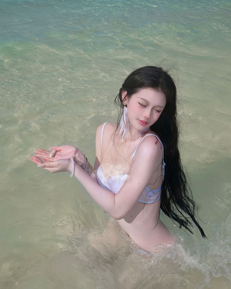 hình gái xinh bikini