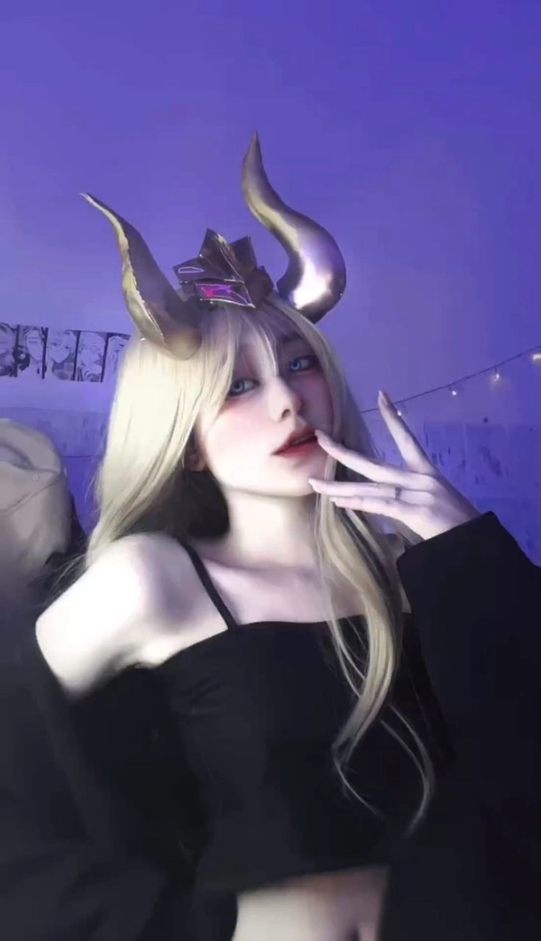 hình gái xinh cosplay Free Fire ấn tượng