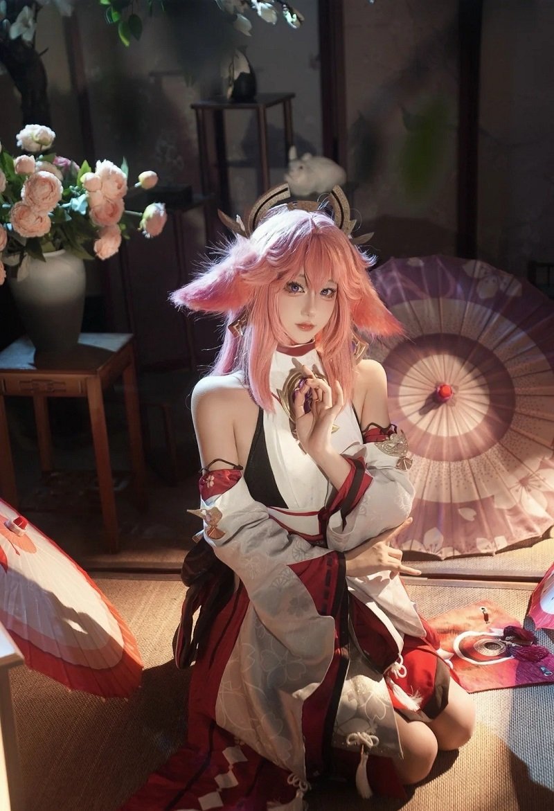 yae miko bride cosplay
