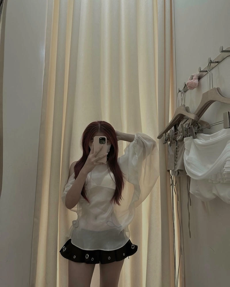 cô gái quyến rũ