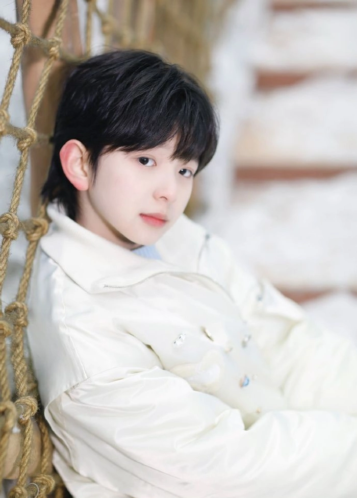 ảnh bé trai đẹp