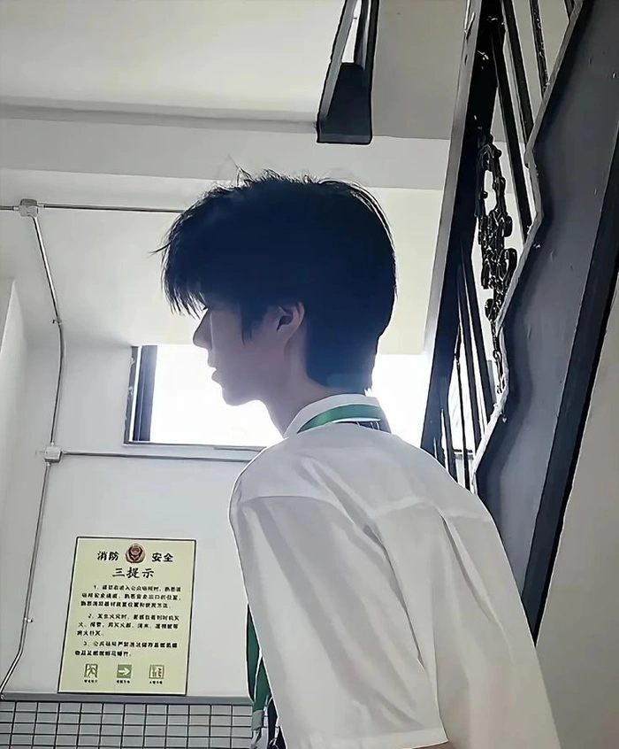 ảnh chàng trai trung quốc