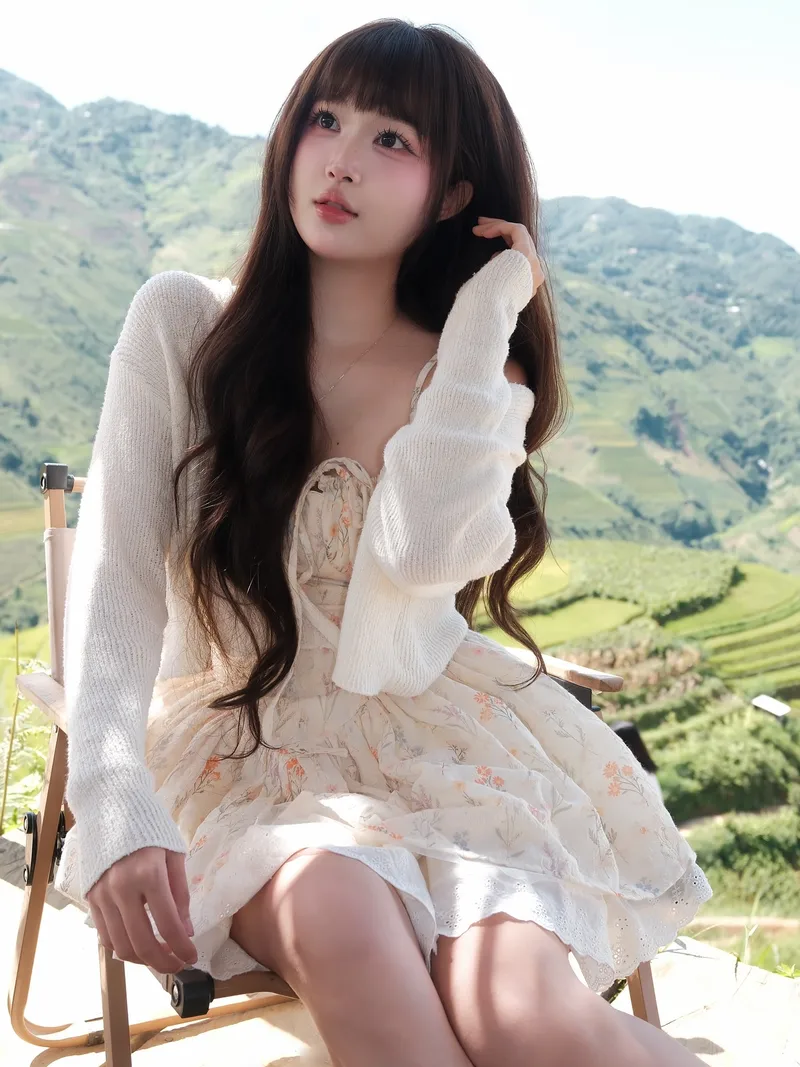 ảnh gái xinh đeo kính cute