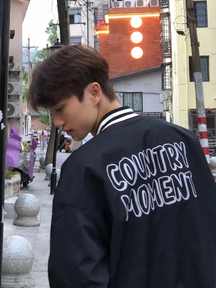 ảnh trai đẹp 2k10 biểu cảm tự nhiên