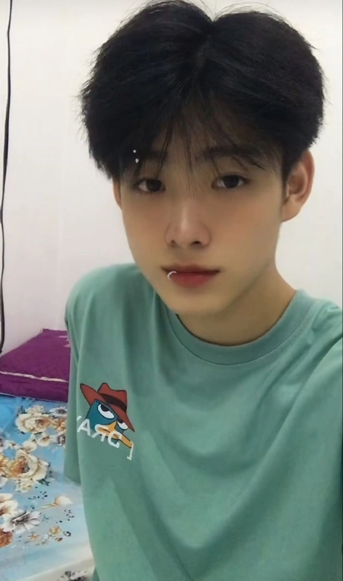 ảnh trai đẹp k9 dùng áp