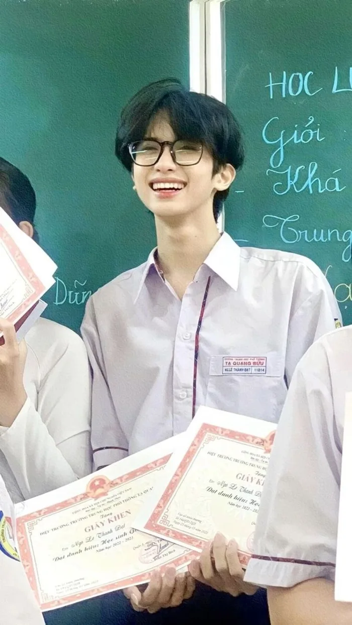 ảnh trai đẹp k9 học giỏi