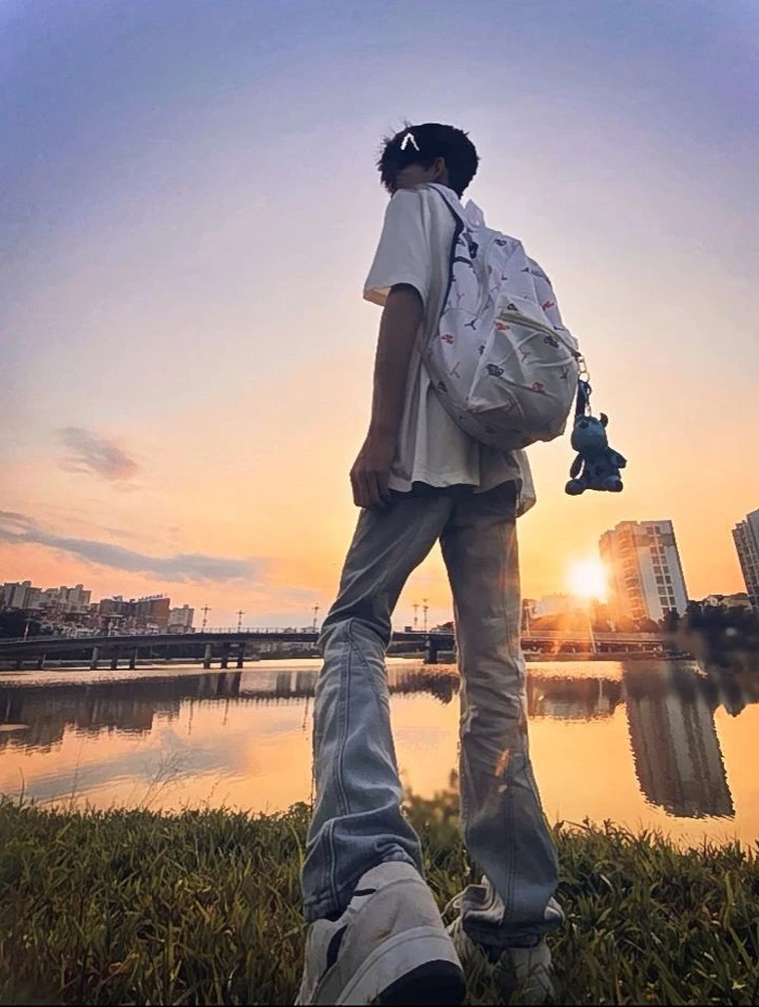 ảnh trai đẹp phong cách nghệ thuật