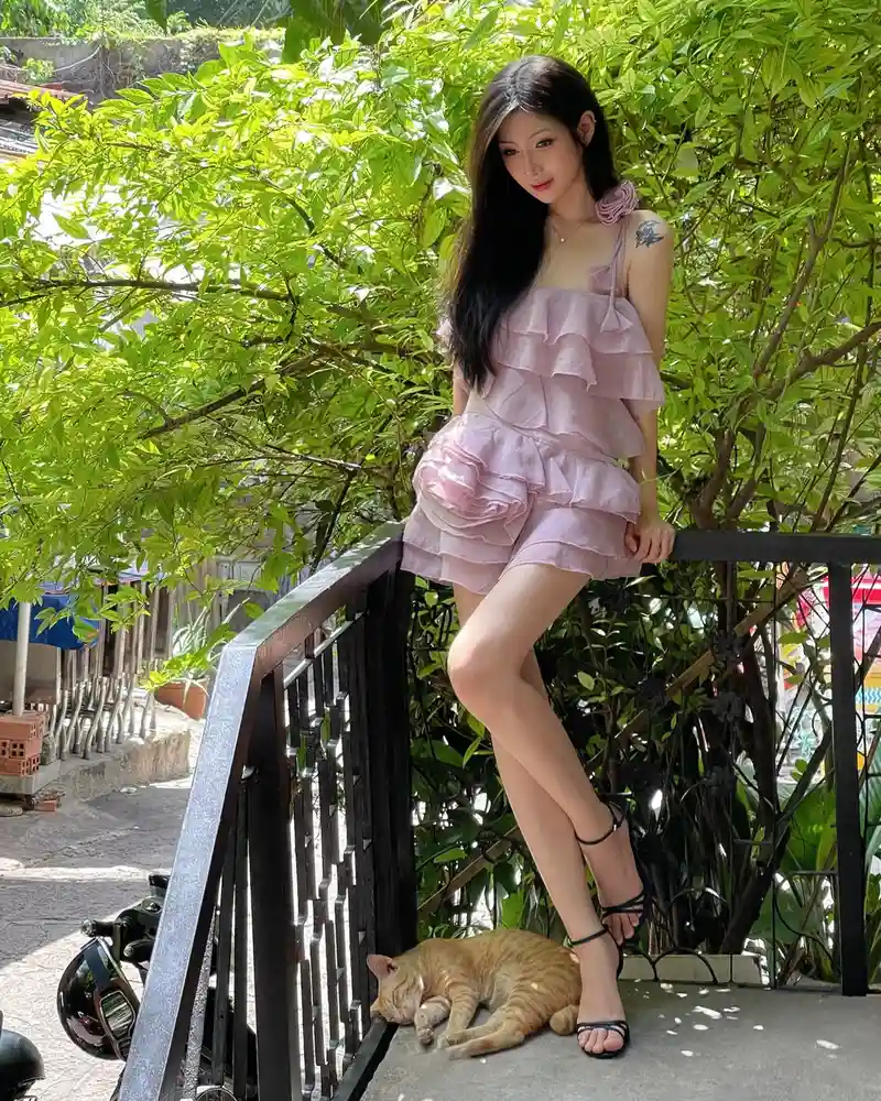 cô gái xinh đẹp nhất việt nam