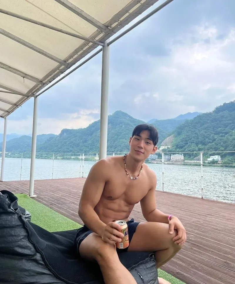 hình ảnh trai đẹp hàn quốc 6 múi