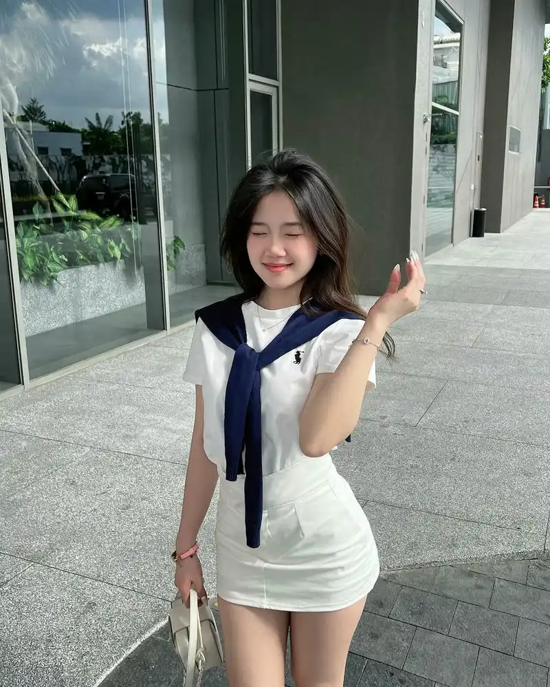 hình gái xinh 2k6 instagram