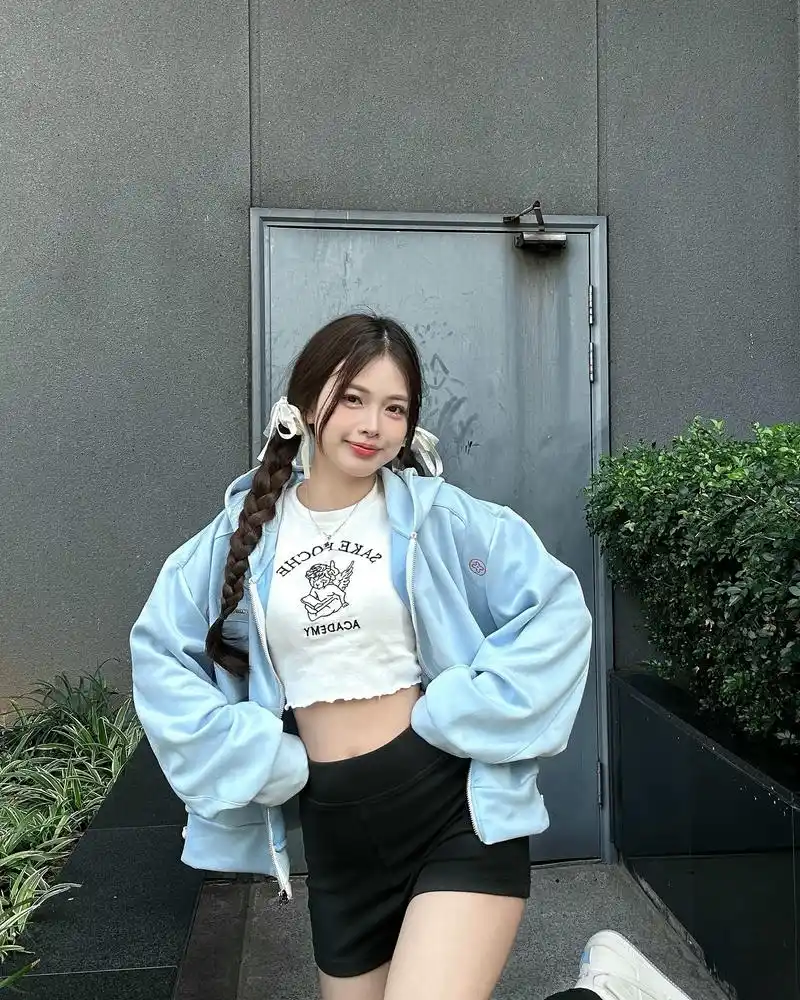 hình nền gái xinh 2k6