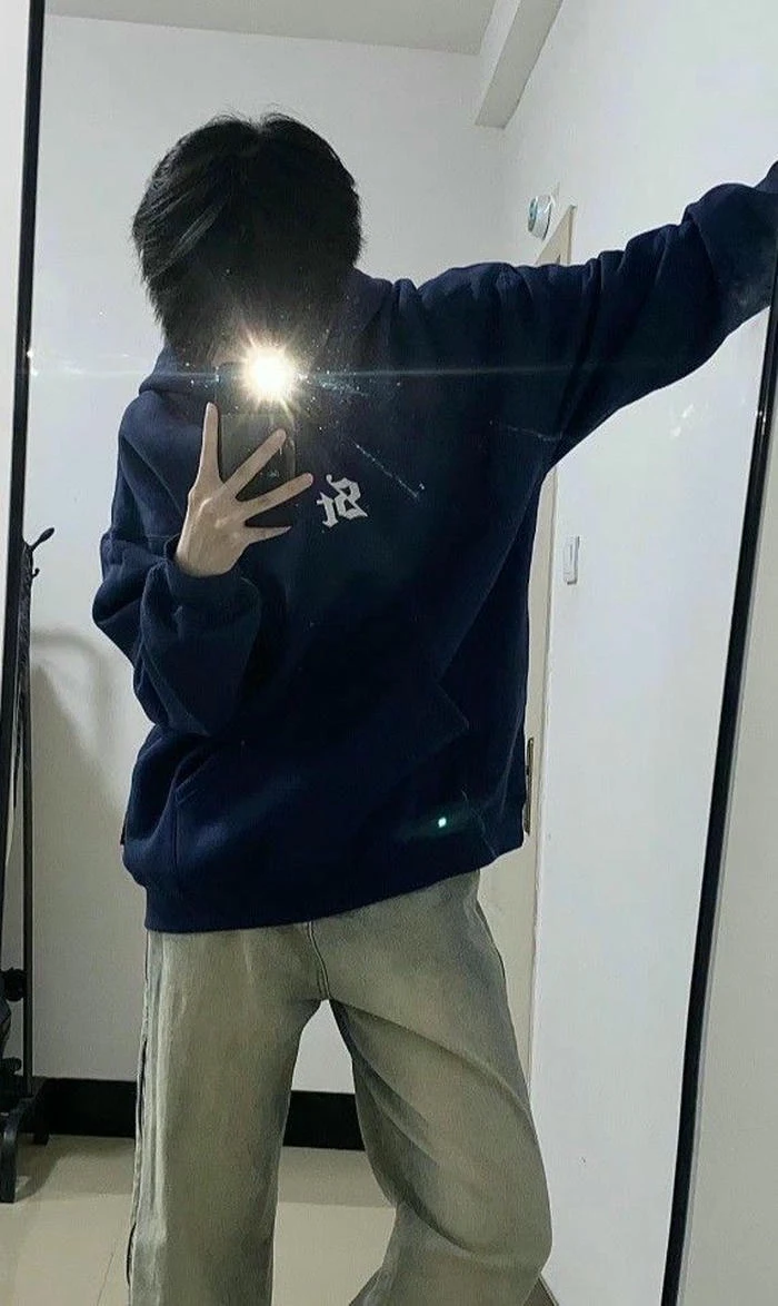 hình trai đẹp lớp 5 che mặt