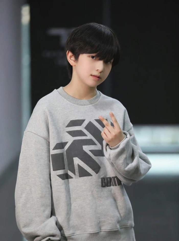 trai 9 tuổi việt