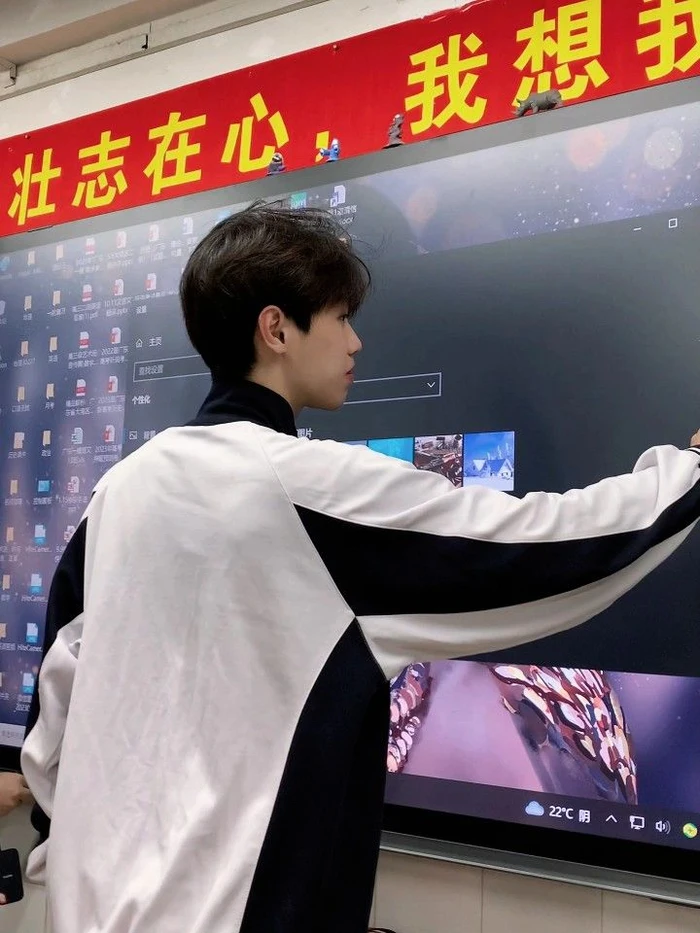 trai dep 2k12 cuon hut