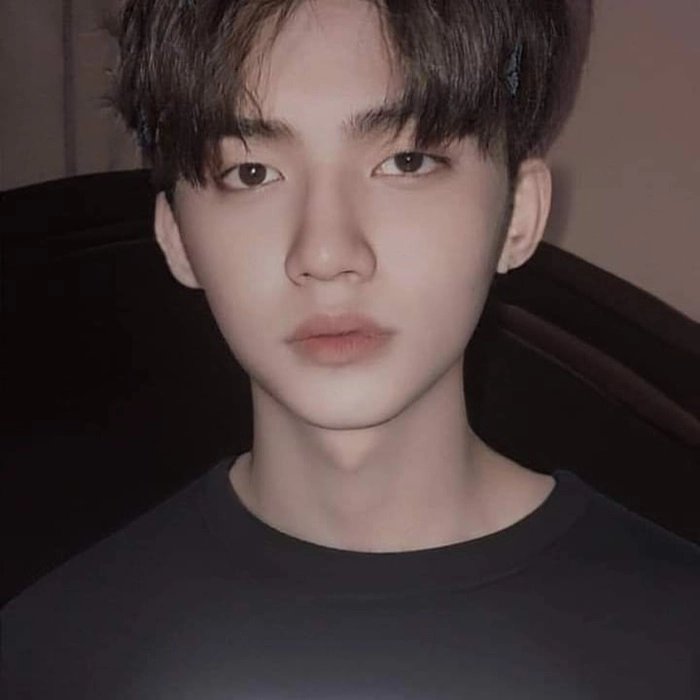 trai đẹp 2k7 2 mí