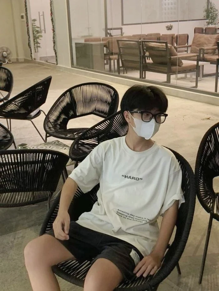 trai đẹp 2k7 bí ẩn