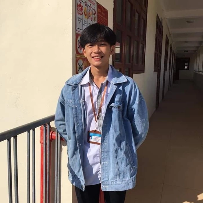 trai đẹp 2k7 học sinh