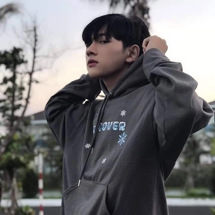 trai đẹp 2k7 mặc hoobdi