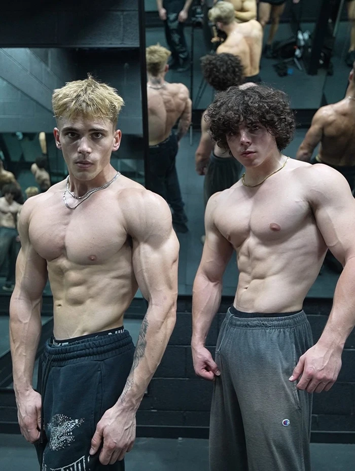 trai dep 8 mui cuon hut