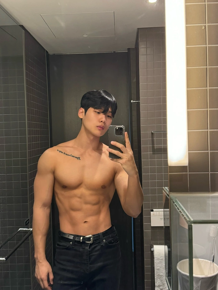 trai dep 8 mui phong do