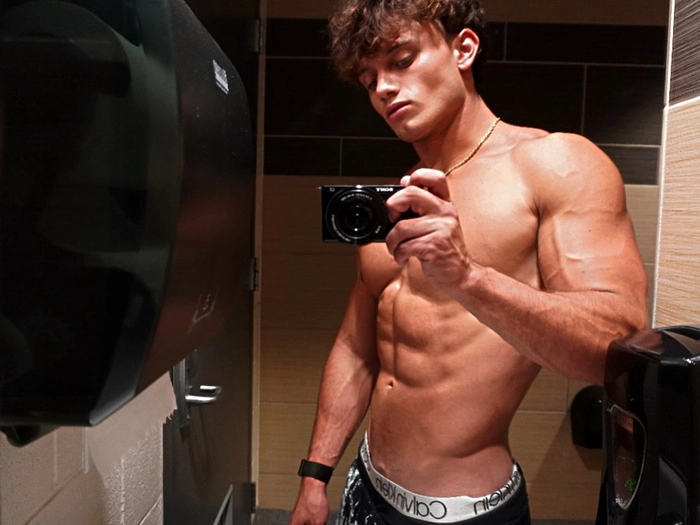 trai dep 8 mui suc hut