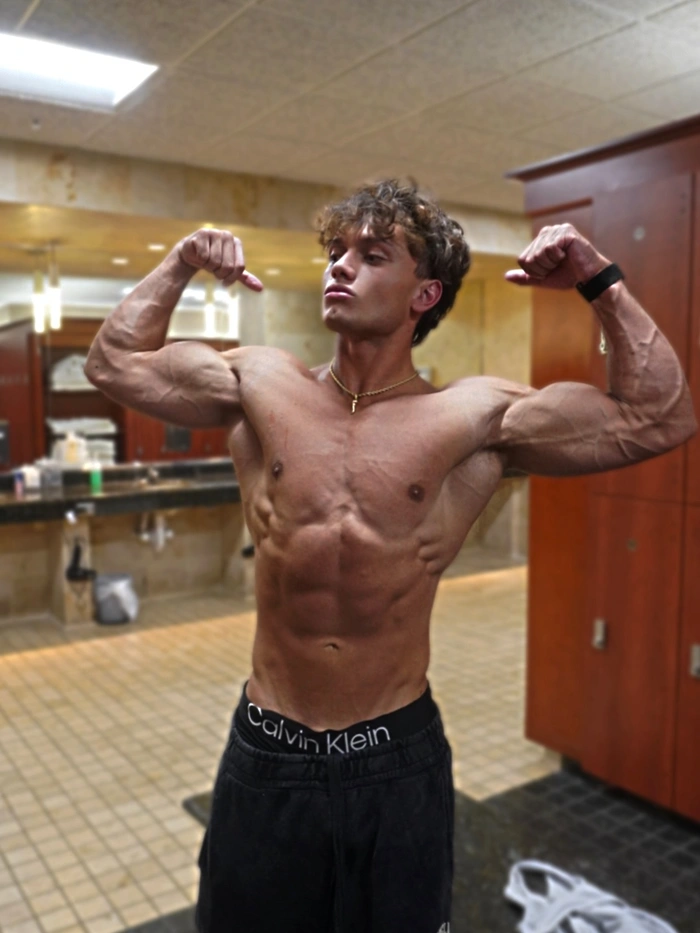 trai dep 8 mui tre trung