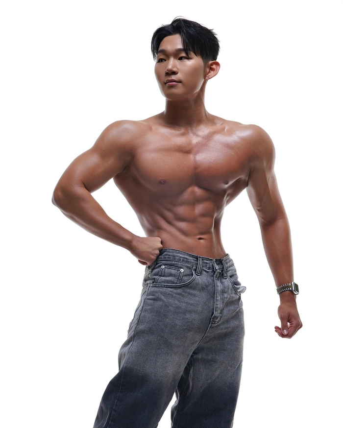 trai dep 8 mui tu tin