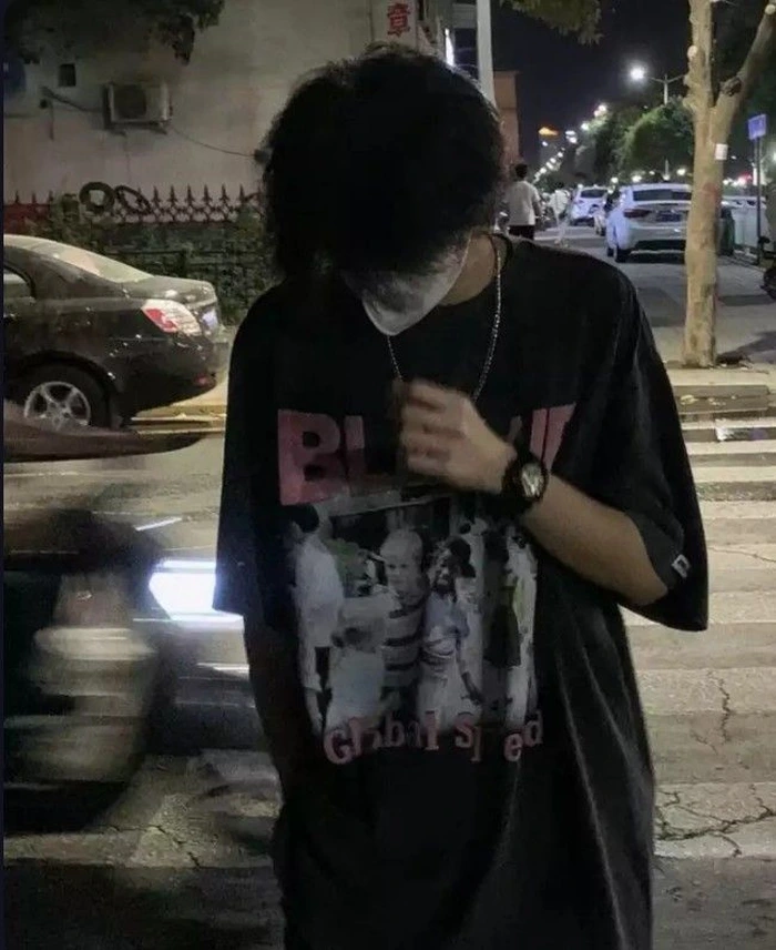 trai đẹp che mặt chất