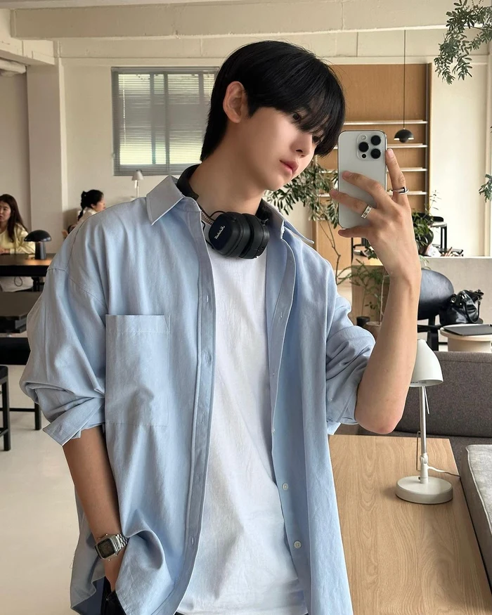 trai đẹp hàn quốc cuốn hút và lạnh lùng