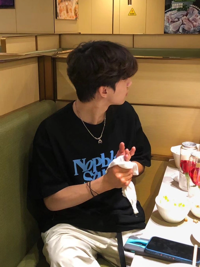 trai đẹp học đường