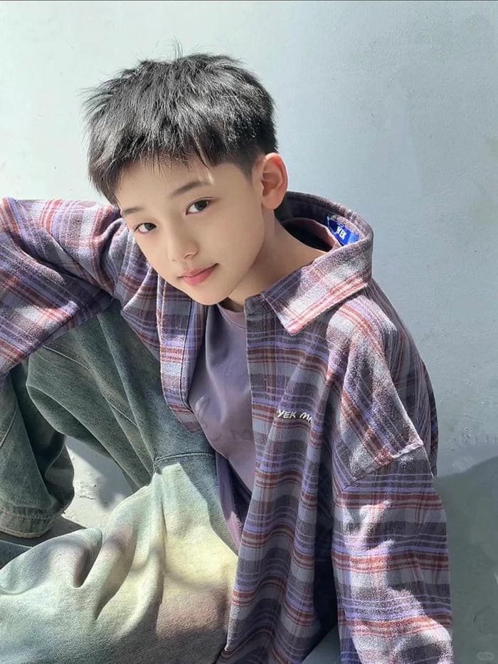 trai đẹp học sinh ngầu