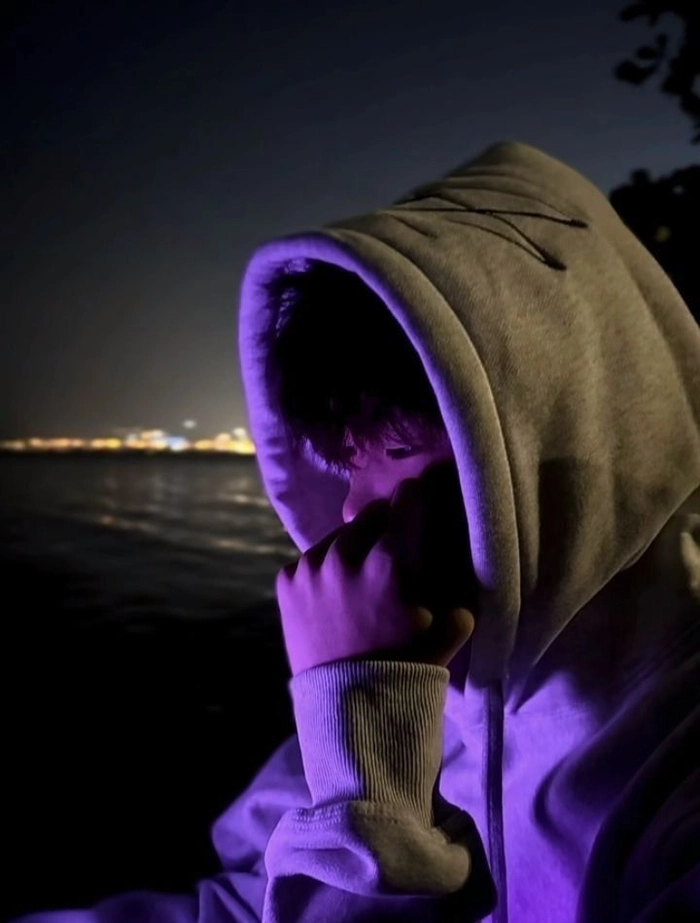 trai đẹp ngầu trong bóng tối