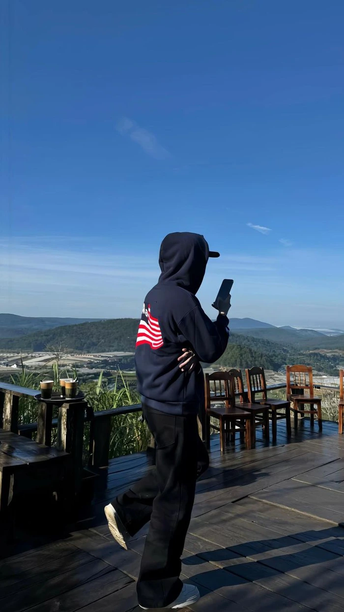 trai đẹp phong cách bí ẩn