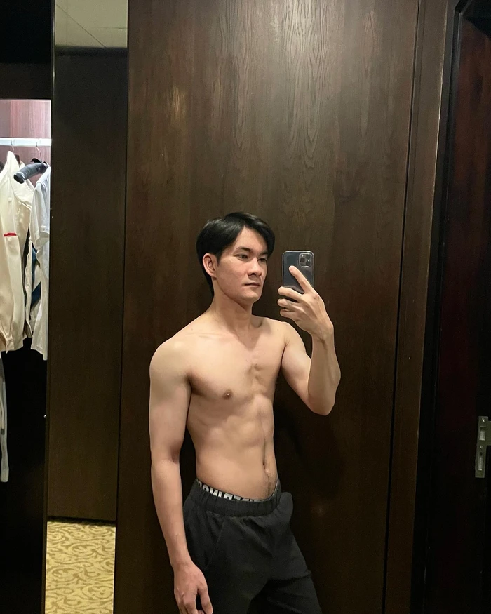 trai đẹp thái lan thanh lịch