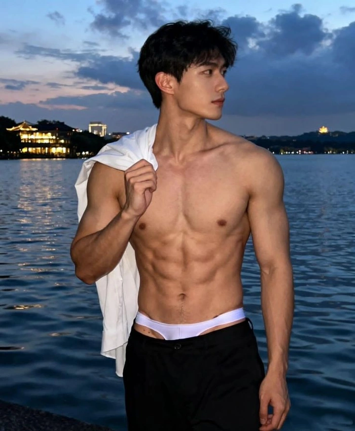 trai việt cơ bắp