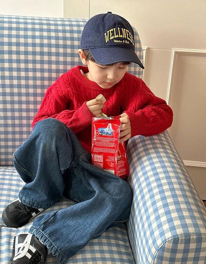 ảnh bé trai đẹp nhất thế giới full hd